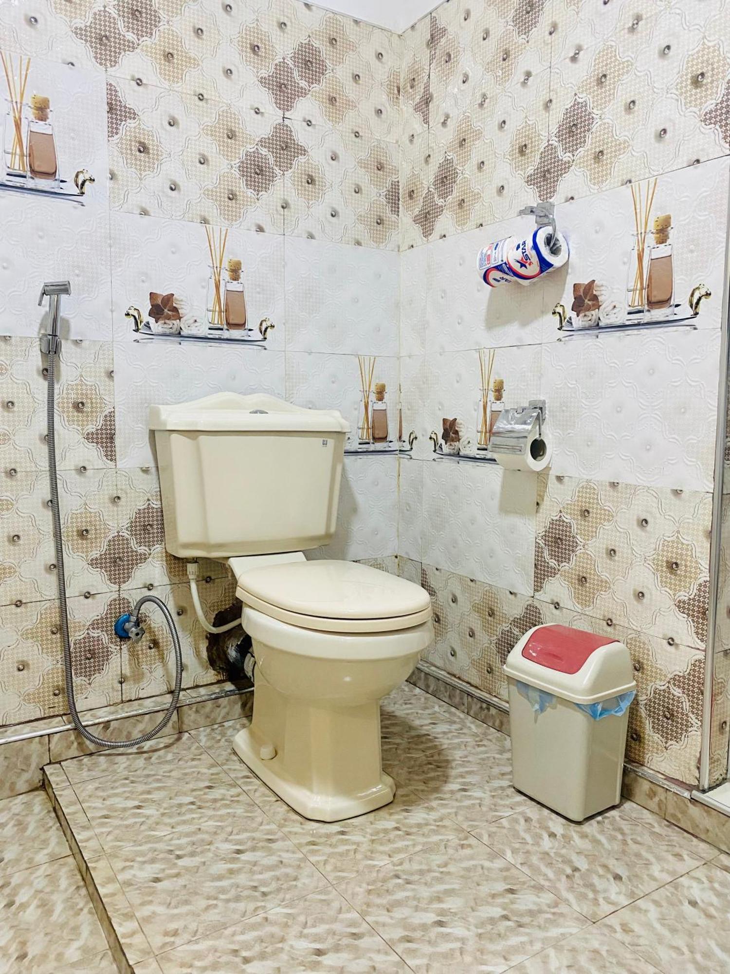 Lucky Villa Σιγκιρίγια Εξωτερικό φωτογραφία